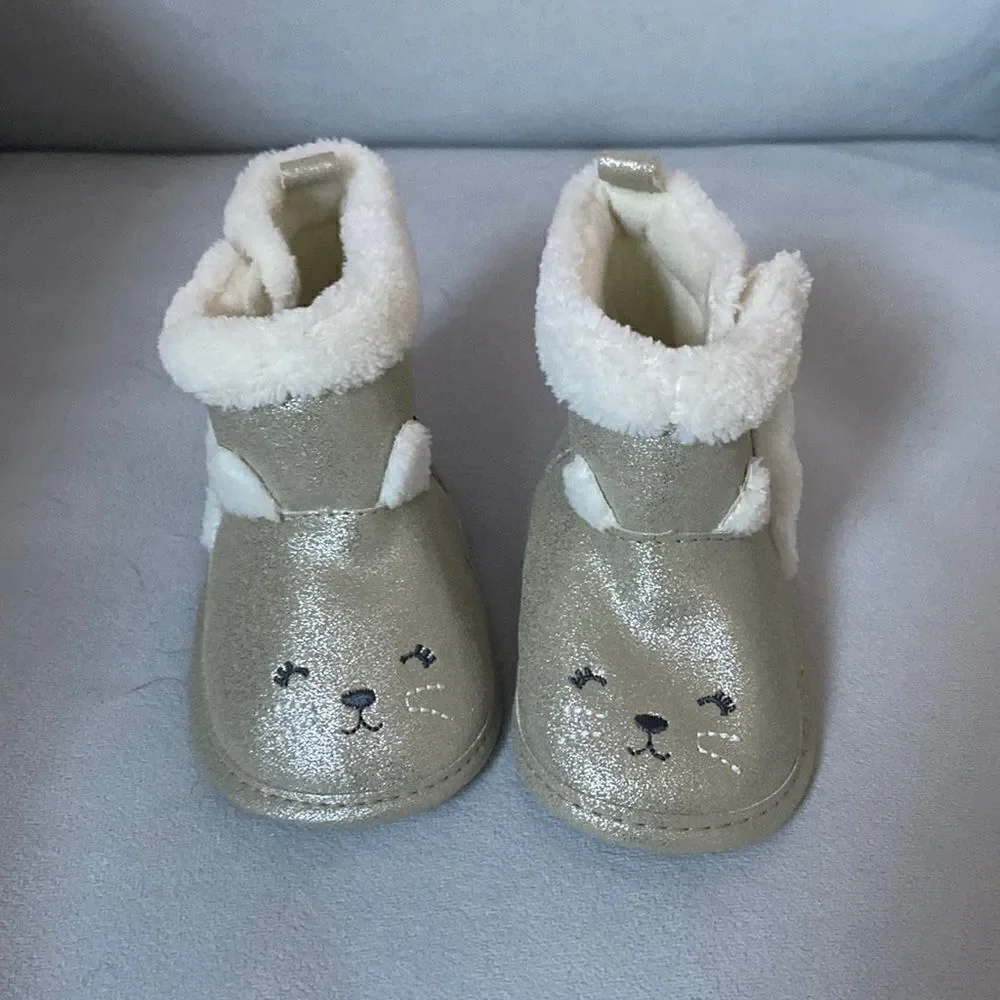 NWOT carters sparkly booties 3-6M